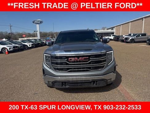 Used 2023 GMC Sierra 1500 SLT image 2