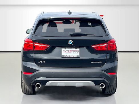 Used 2022 BMW X1 sDrive28i w/ Convenience Package image 6