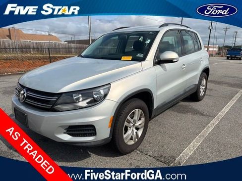 Used 2015 Volkswagen Tiguan R-Line FWD image 6