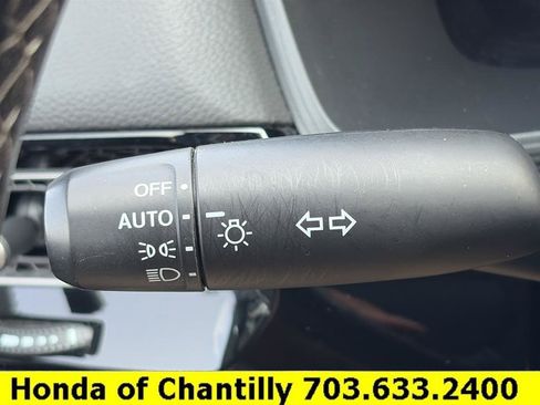 Used 2023 Honda Civic Sport image 10