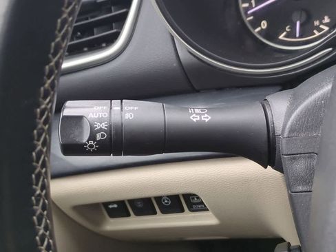 Used 2019 Nissan Maxima Platinum image 27