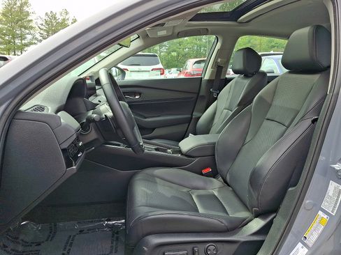 Used 2023 Honda Accord EX-L image 14