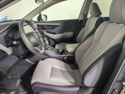 Used 2024 Subaru Outback Premium AWD/4WD image 12