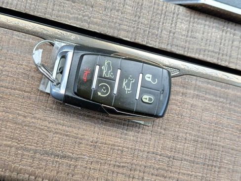 Used 2019 RAM 1500 Limited image 58