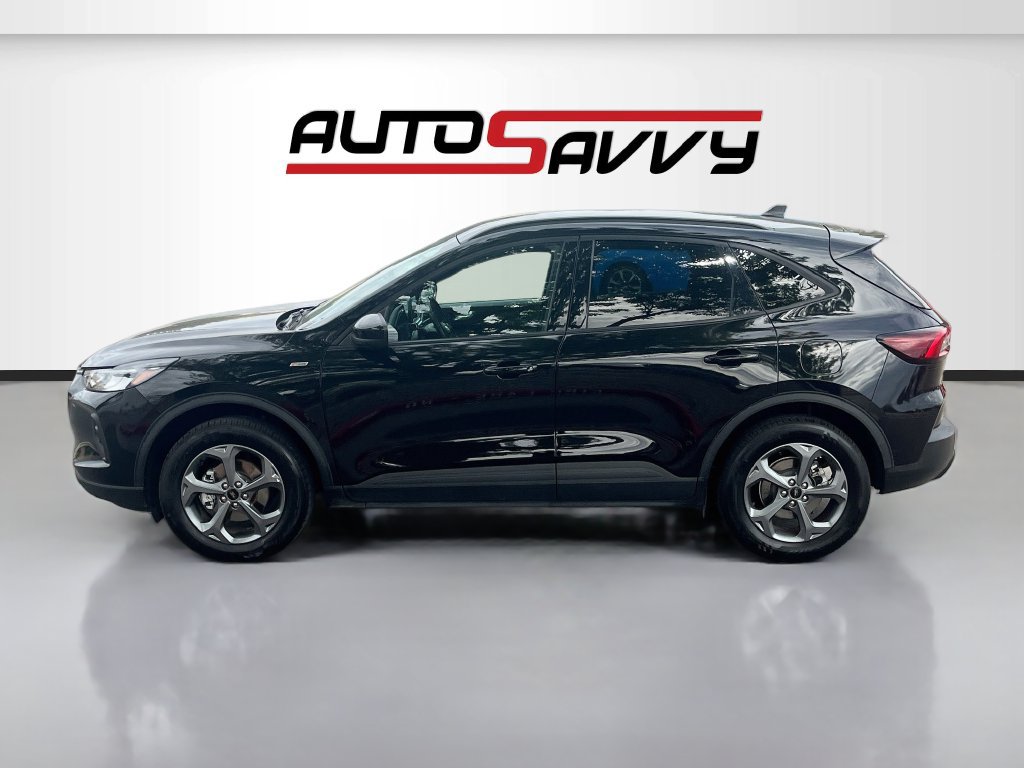 Used 2025 Ford Escape ST-Line Select AWD/4WD image 4
