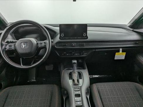 Used 2025 Honda HR-V Sport image 24