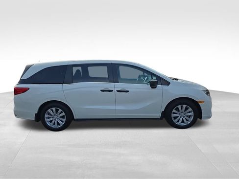 Used 2019 Honda Odyssey LX image 4