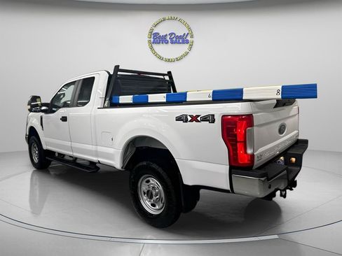 Used 2019 Ford F250 XL w/ XL Value Package AWD/4WD image 4