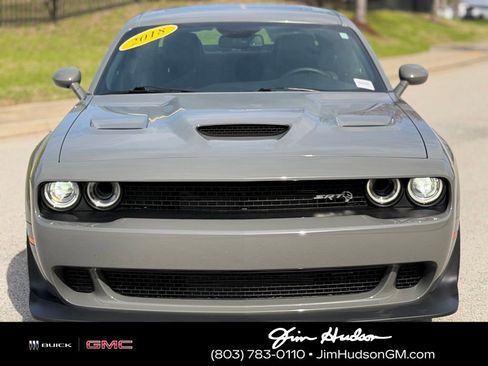 Used 2018 Dodge Challenger SRT Hellcat image 3