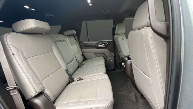 Used 2023 GMC Yukon SLT w/ SLT Luxury Package AWD/4WD image 24