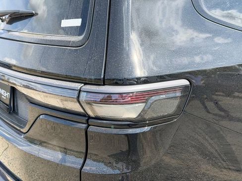 New 2026 Jeep Grand Wagoneer L Limited image 6