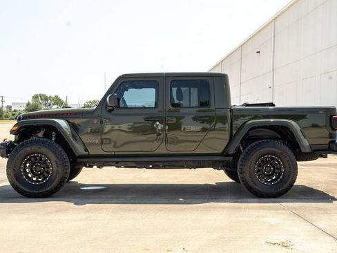 Used 2023 Jeep Gladiator Rubicon w/ LED Lighting Group AWD/4WD image 5