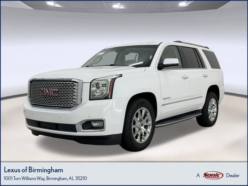 Used 2017 GMC Yukon Denali w/ Open Road Package image 1