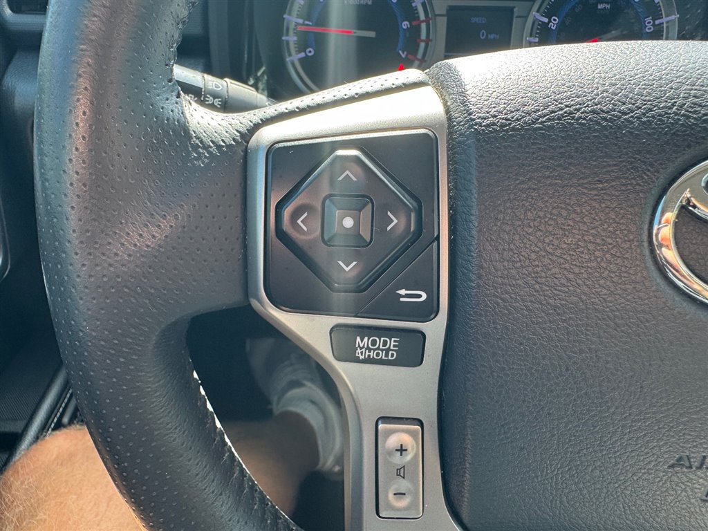 Used 2019 Toyota 4Runner Limited AWD/4WD image 13