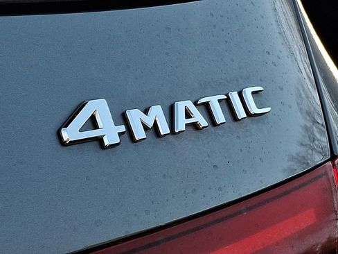 Used 2022 Mercedes-Benz GLE 350 4MATIC image 25