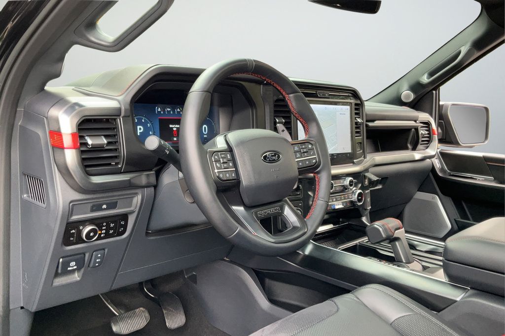 Used 2025 Ford F150 Raptor AWD/4WD image 24
