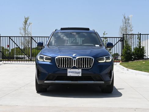 Used 2024 BMW X3 sDrive30i w/ Premium Package RWD image 3