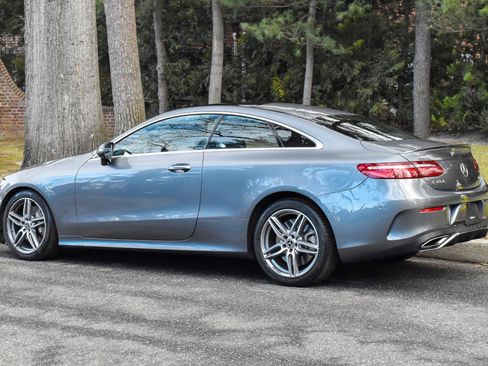 Used 2018 Mercedes-Benz E 400 4MATIC Coupe image 5
