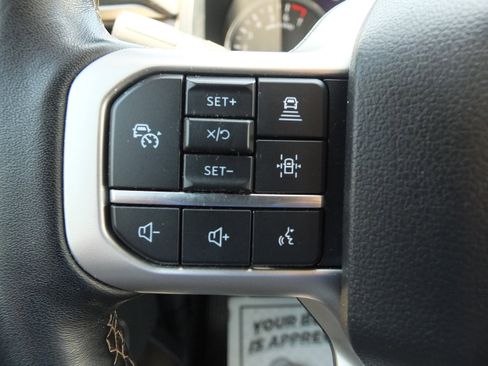 Used 2024 Ford Expedition Limited RWD image 24