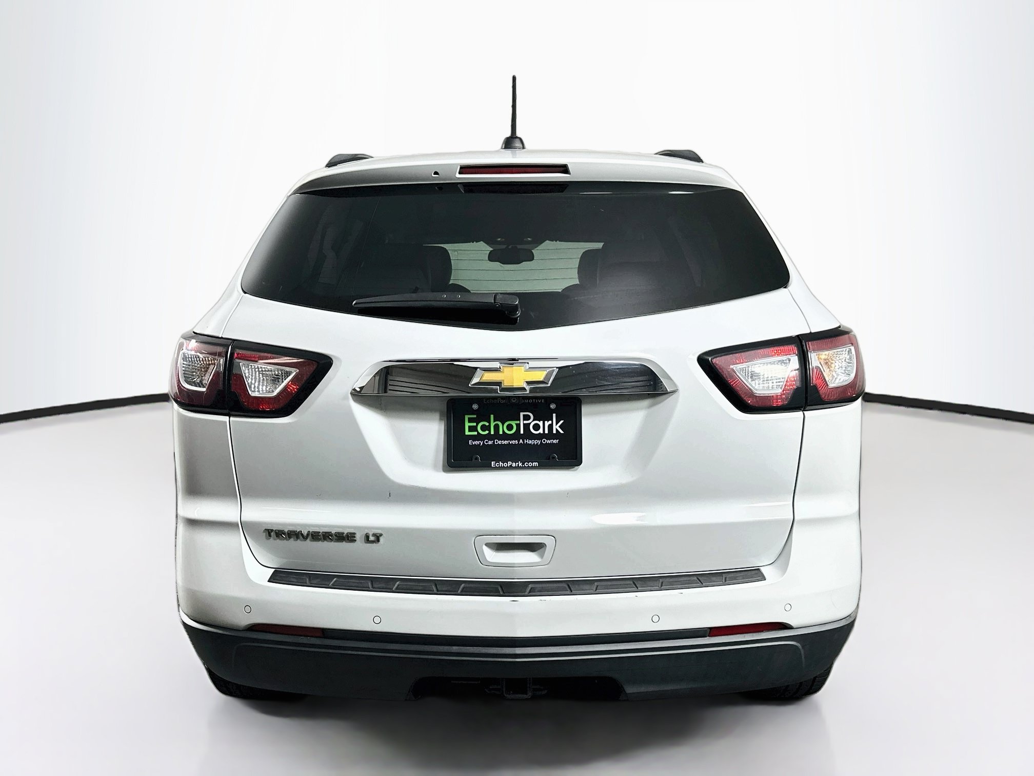 Used 2016 Chevrolet Traverse LT FWD image 7