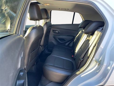 Used 2020 Chevrolet Trax Premier w/ LPO, Cargo Package image 13