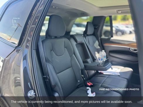 Used 2023 Volvo XC90 T8 Plus w/ Protection Package Premier AWD/4WD image 13