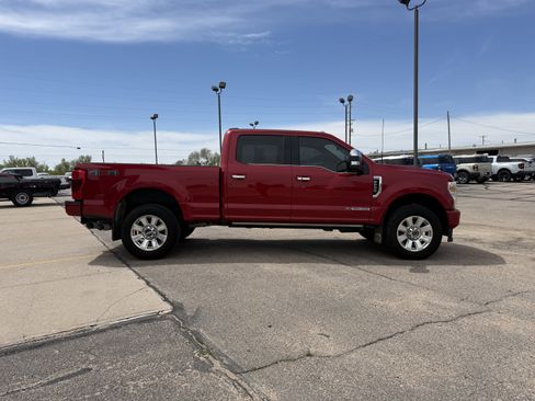 Used 2022 Ford F250 Platinum AWD/4WD image 5