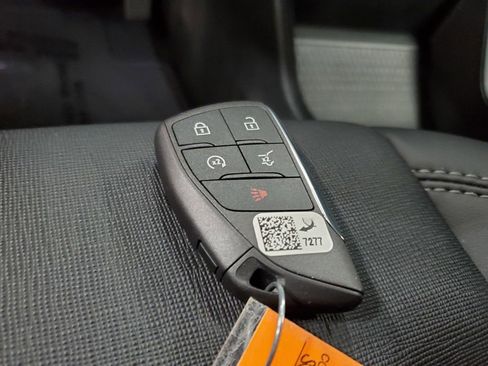 Used 2025 Buick Enclave Preferred image 33