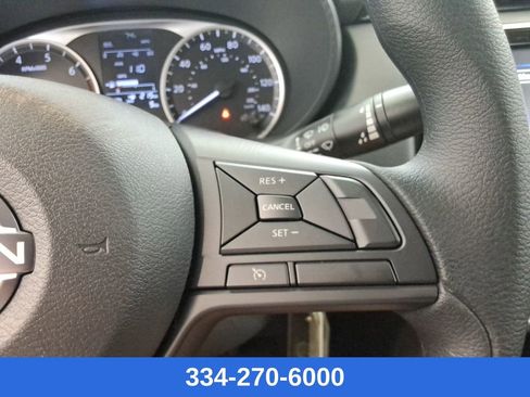 Used 2025 Nissan Versa S w/ Trunk Package image 24