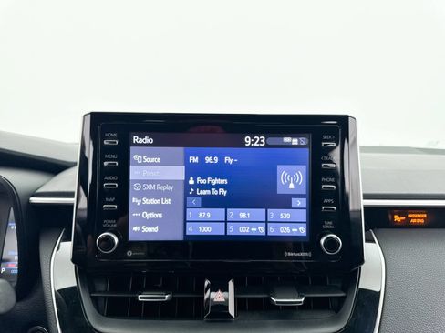 Used 2021 Toyota Corolla SE w/ SE Premium Package FWD image 16