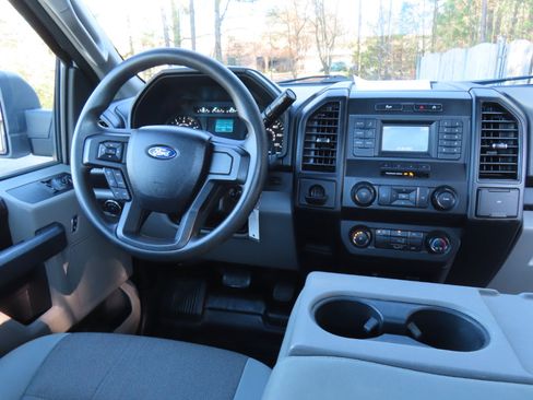 Used 2019 Ford F150 XL w/ Trailer Tow Package image 20