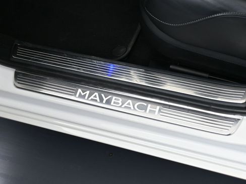 Used 2017 Mercedes-Benz Maybach S 600 image 18