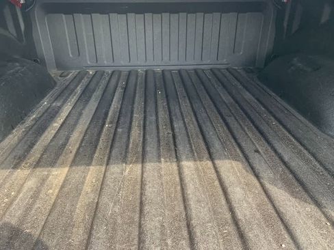 Used 2021 RAM 1500 Laramie w/ Sport Appearance Package AWD/4WD image 10