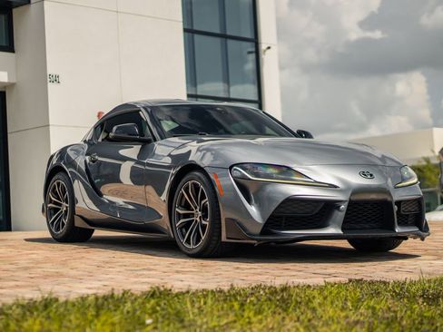 Used 2021 Toyota Supra image 7