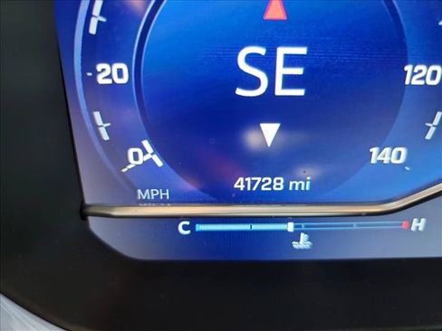 Used 2022 Chevrolet Silverado 1500 LT RWD image 19