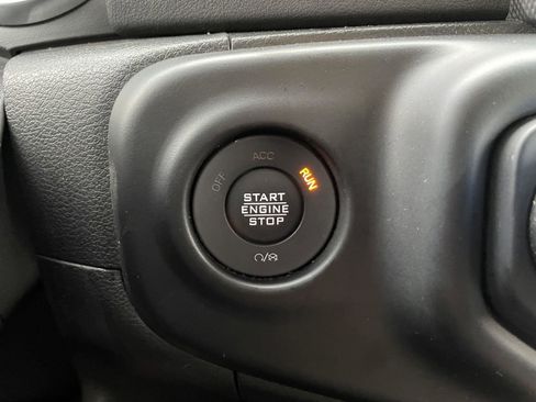 Certified 2022 Jeep Gladiator Overland w/ Popular Equipment Package image 24