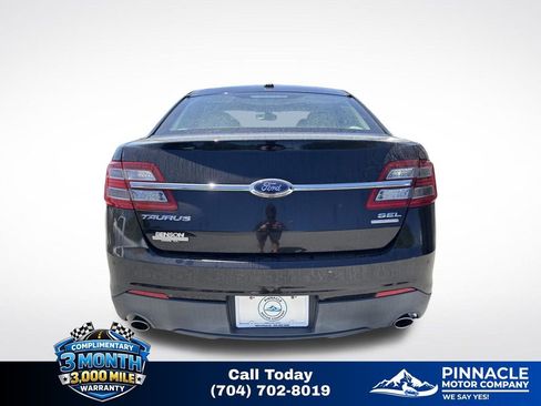 Used 2016 Ford Taurus SEL FWD image 5