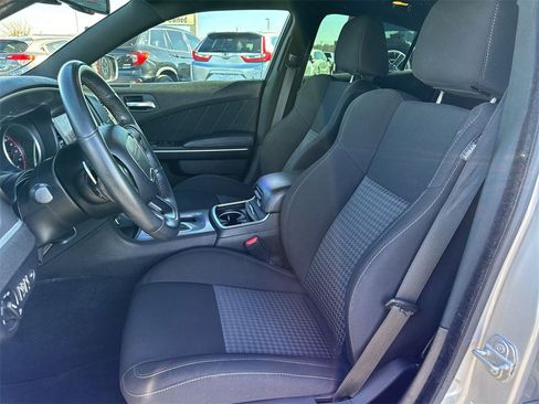 Used 2022 Dodge Charger R/T image 11