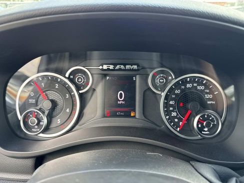 New 2026 RAM 2500 Big Horn AWD/4WD image 24