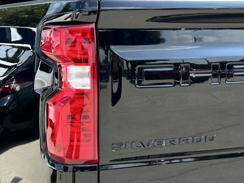 Used 2023 Chevrolet Silverado 1500 Custom w/ LPO, Dark Essentials Package RWD image 7