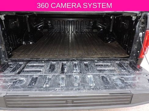 Used 2017 Ford F150 Platinum w/ Equipment Group 701A Luxury image 14