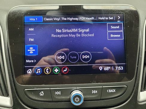 Used 2022 Chevrolet Malibu LT FWD image 25