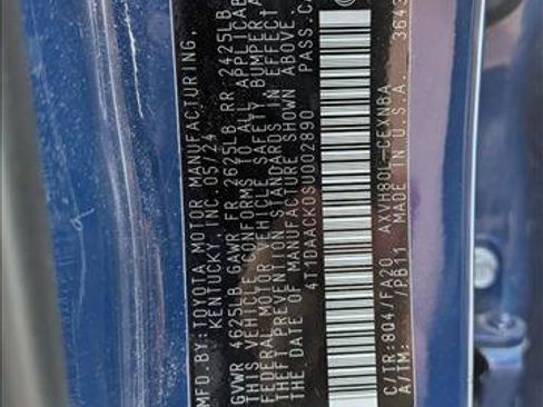 Used 2025 Toyota Camry LE FWD image 15