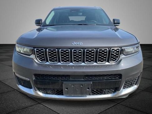Used 2022 Jeep Grand Cherokee L Limited image 7