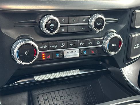 Certified 2023 Ford F150 Lariat w/ Equipment Group 502A High image 20