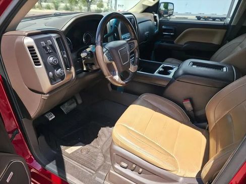 Used 2018 GMC Sierra 1500 Denali AWD/4WD image 15