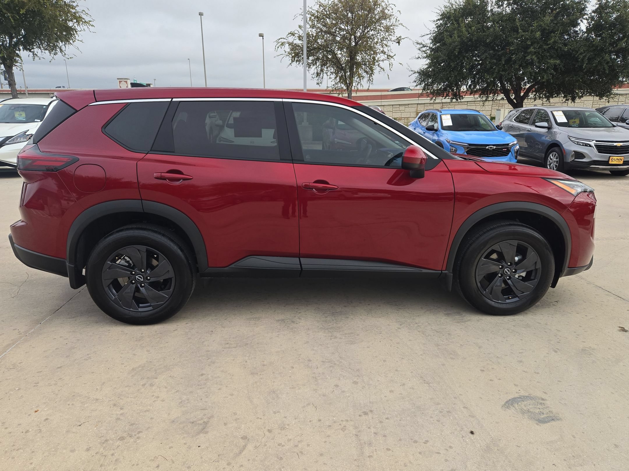 Certified 2026 Nissan Rogue SV w/ Cold Weather Package AWD/4WD image 2