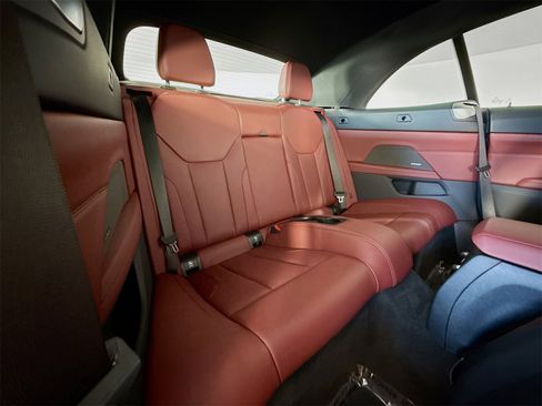 Certified 2023 BMW 430i Convertible w/ Convenience Package image 28