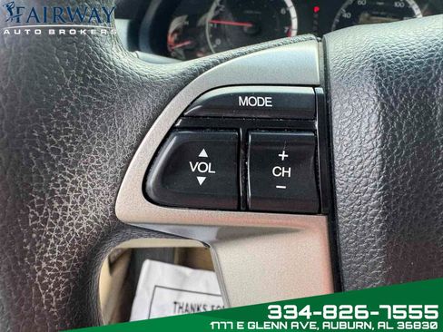 Used 2012 Honda Accord LX image 17