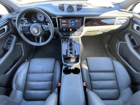 Used 2023 Porsche Macan S image 18